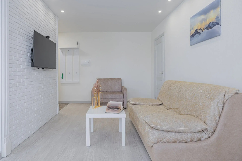 Sikarnye apartamenty na Bul'vare Pobedy — забронировать отель в Дзержинск