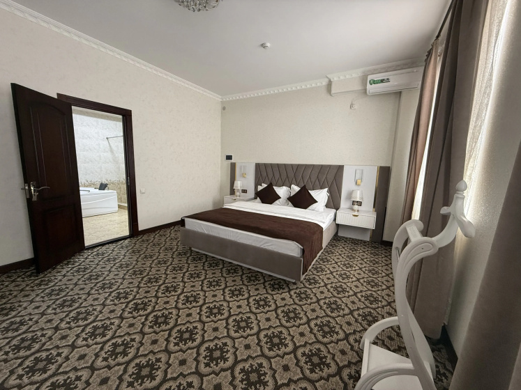 Otel' Reikartz Fergana — отель рядом с интересными местами в Фергана