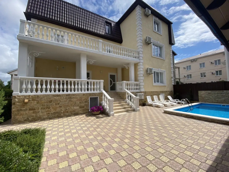 Na Aerodromnoy Guest House — отель в Геленджике, Россия