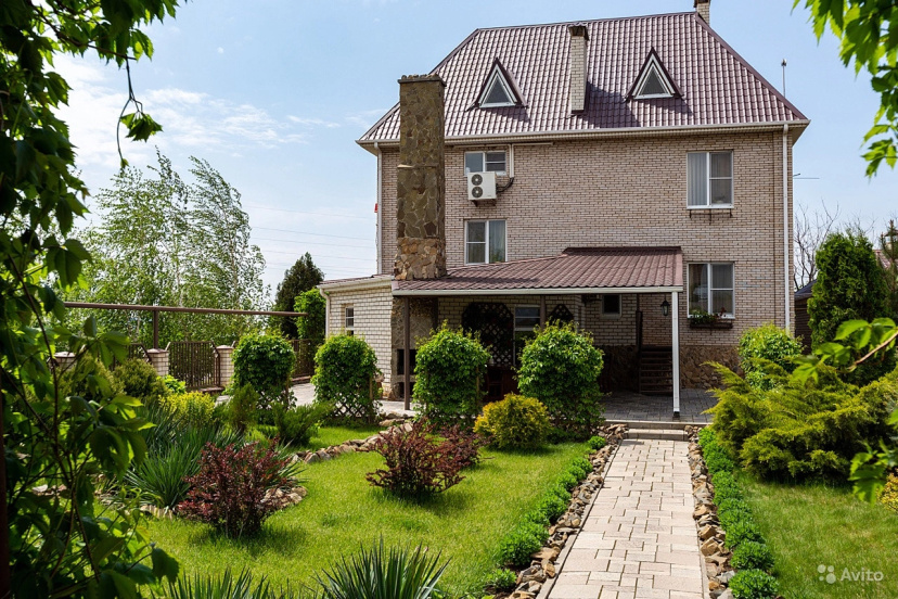 Gostevoj dom B&B — забронировать отель в Астрахани