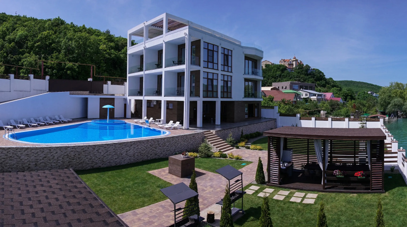 Villa Natalines — отель в Абрау-Дюрсо, Россия