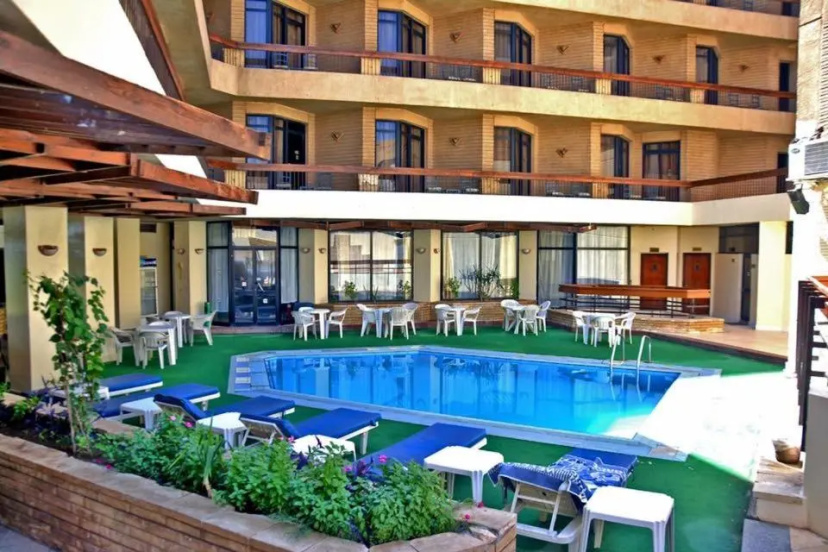 Otel' Gaddis Hotel, Suites and Apartments — комфортный отель в Луксоре