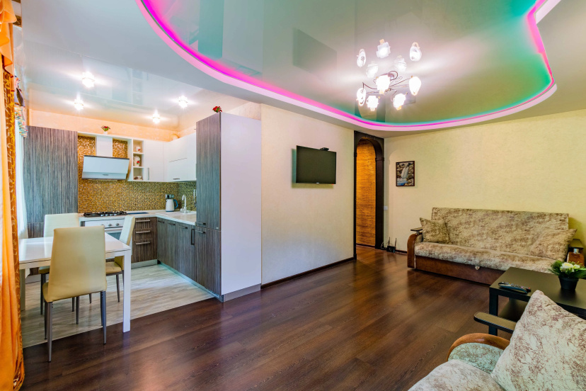 Цены на Апартаменты DreamHouse Короленко 10 в Екатеринбурге