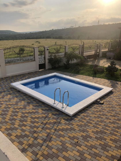 Avion Guest House — забронировать отель в Геленджике