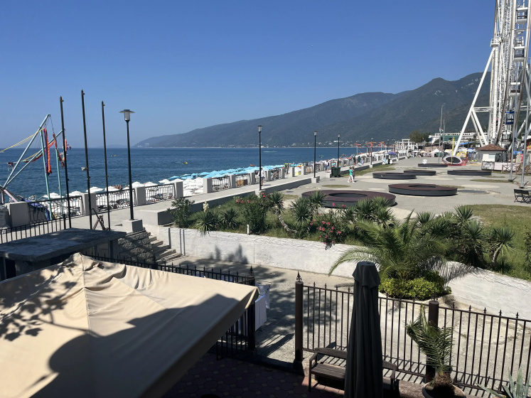 Hotel club Poseidon — отель с отзывами гостей в Гагра