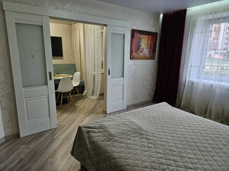 Apartamenty na Papanina 5 — забронировать отель в Брест