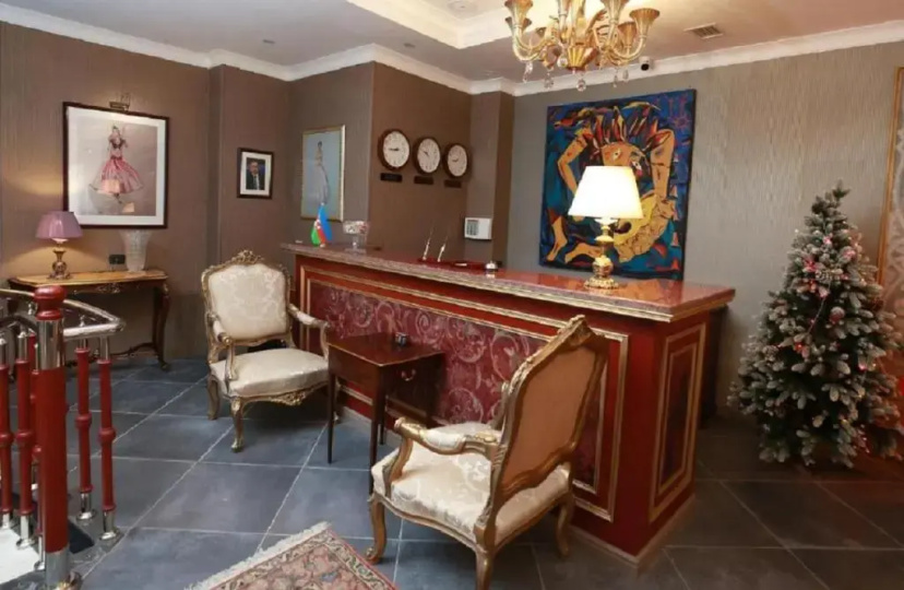 Otel' West Inn Palace — забронировать отель в Баку
