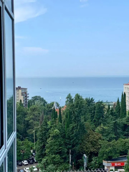 Квартира море в окне — отель с удобствами в Сочи