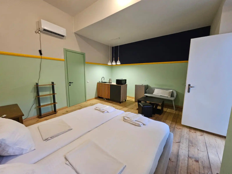 Цены на Апартаменты Nina's Place 6 в Тбилиси