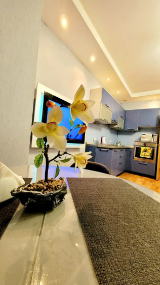 Квартира Sweet Room на Киртбая 9 — отель в Сургуте, Россия