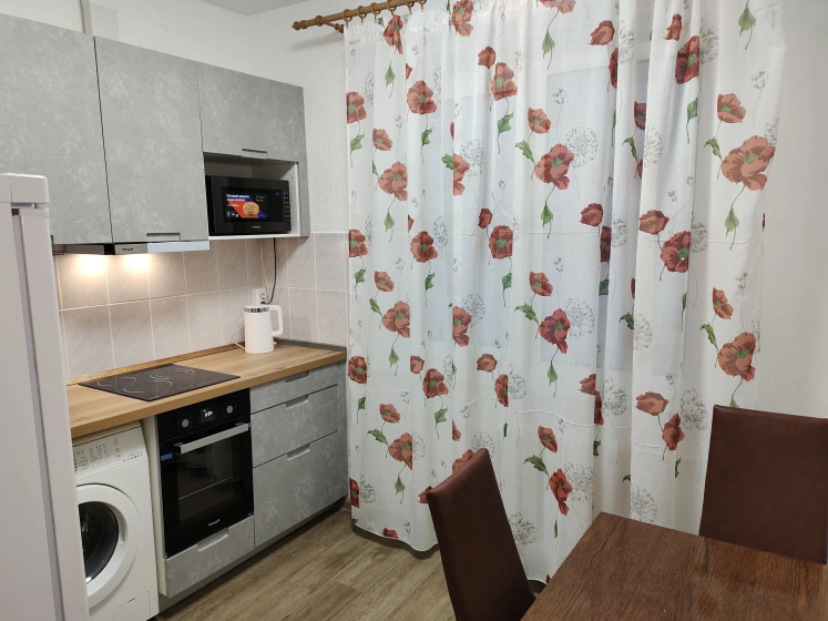Apartamenty v Apatitah Stroitelej 37 — отель с удобным расположением в Апатиты
