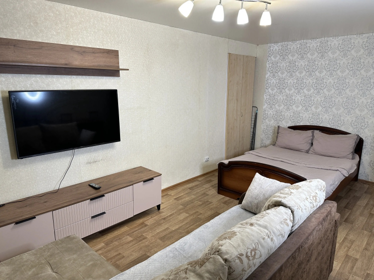 Kvartira v Centre Goroda na Aroslavskoj 34 — отзывы гостей и цены