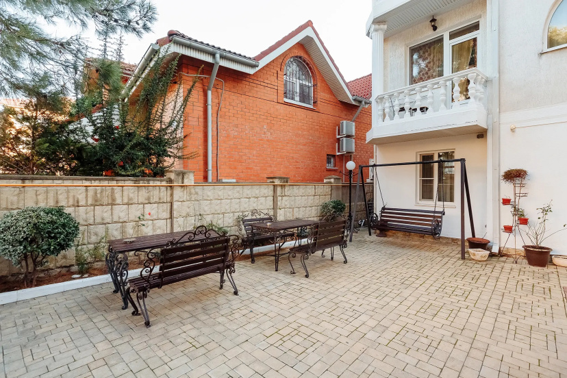 Цены на Atmosfera Guest House в Геленджике