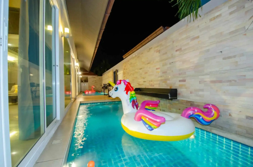 Вилла Pattaya Pool — отель с удобным расположением в Паттайе