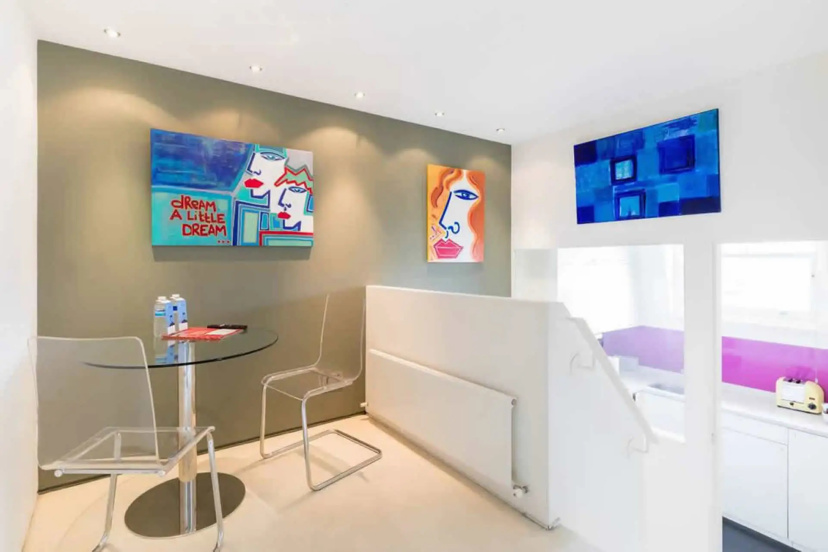 Апартаменты Comfortable Aircon Apartment Earls Court — отель с удобствами в Лондоне