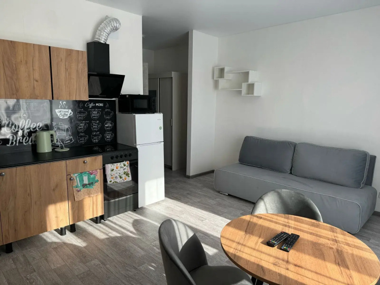 Apartamenty na Ul Universitetskoj 45k1 — отель в Сургуте, Россия