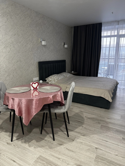 Kvartira Studia v Centre Omska — отзывы гостей и цены