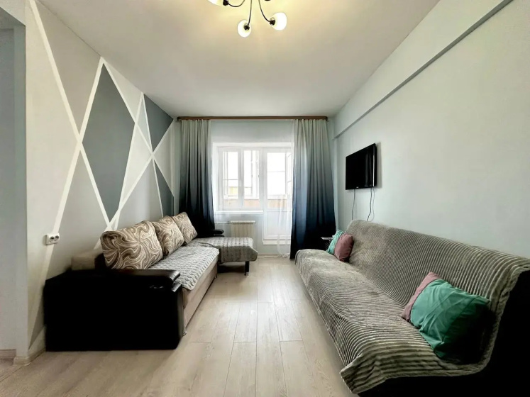 Apartamenty Odnokomnatnaa Kvartira v Centre Goroda — отель с удобствами в Улан-Удэ