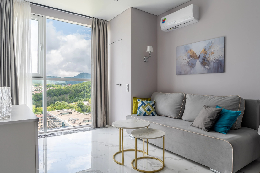 Цены на Апартаменты Светлая студия Real Apartments в Сочи