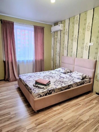 Квартира на ул им. Жлобы 139 — забронировать отель в Краснодаре