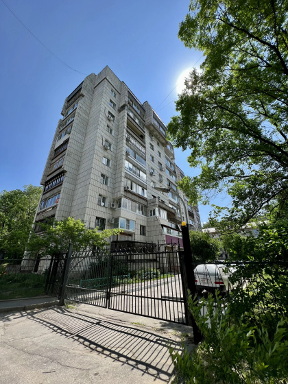 Квартира Апартаменты 2 комнатная квартира в центре, с огороженной территорией — отель с удобствами в Хабаровске