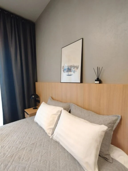 Цены на Апартаменты Vasilievsky Loft Studio 1 в Санкт-Петербурге