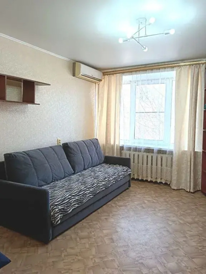 Kvartira 1-komnatnaa na ulice Tatiseva — отель в Астрахани, Россия