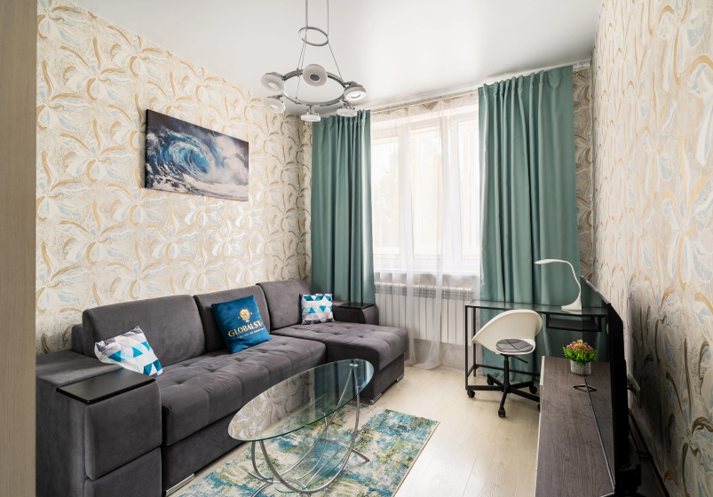 Apartamenty GLOBALSTAY na Kurilenko. Unikal'naa 3-hkomn kv Kupe Poezda — отель в Смоленск, Россия