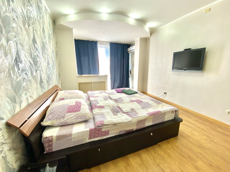 Квартира на Савушкина 4/1 — забронировать отель в Астрахани