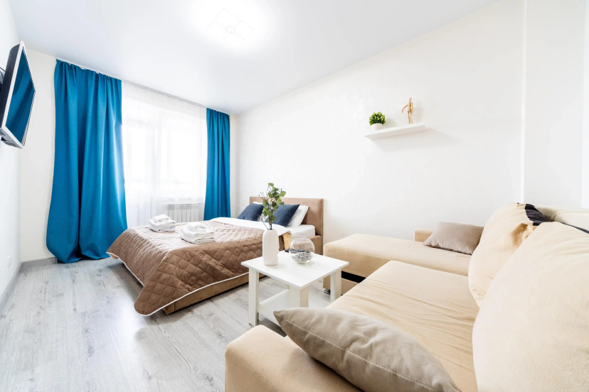 Apartamenty Cistyj vzglad na Podzolkova 21 vblizi TRC Planeta — отель с удобным расположением в Красноярске