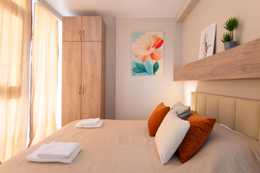 Kvartira GG Home 1BR in Rainbow with pool — отель с удобствами в Батуми