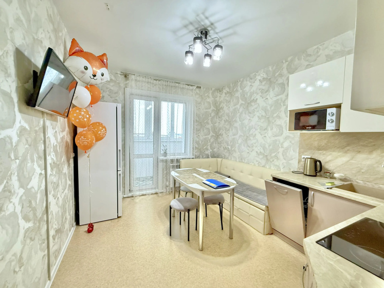 Dvuhkomnatnye Apartamenty na Prospekte Mira — забронировать отель в Южно-Сахалинске
