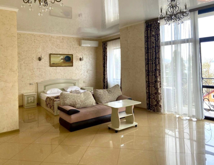 Vegas Guest House — забронировать отель в Геленджике