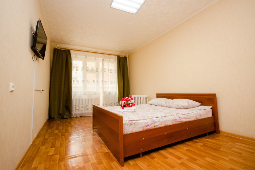 Kvartira Apartamenty Kvartirnyj Vopros na Artema 108 — отзывы гостей и цены