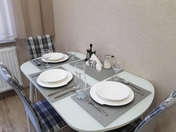 Apartamenty v centre Rybnaa derevna U Kanta — отель с удобным расположением в Калининграде