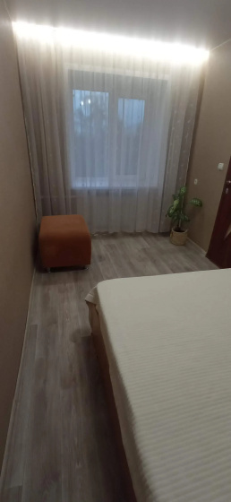 Kvartira Semejnaa v centre Kostromy — отель с удобствами в Костроме