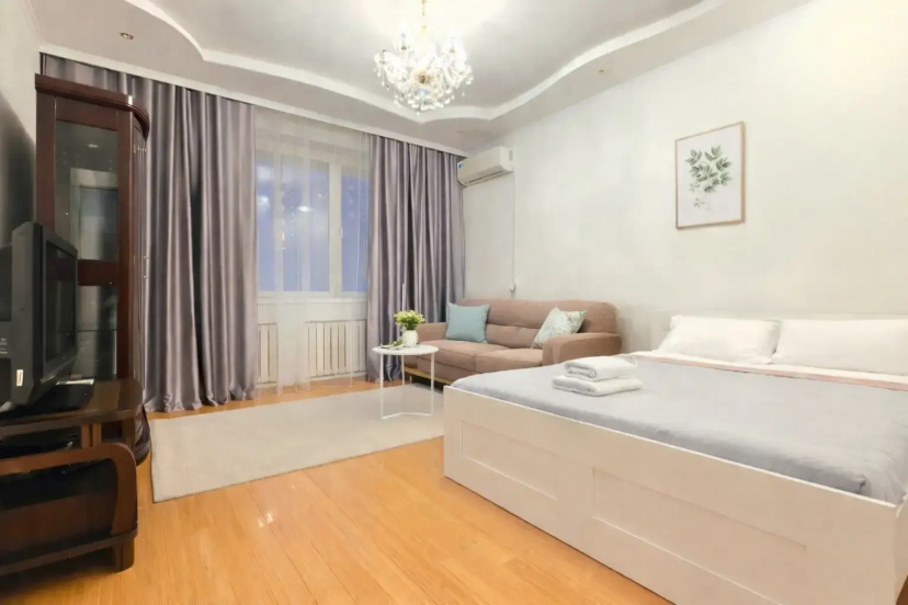 Apartamenty 421 Evrotreska v Samom Centre na 6 Gostej — забронировать отель в Астане