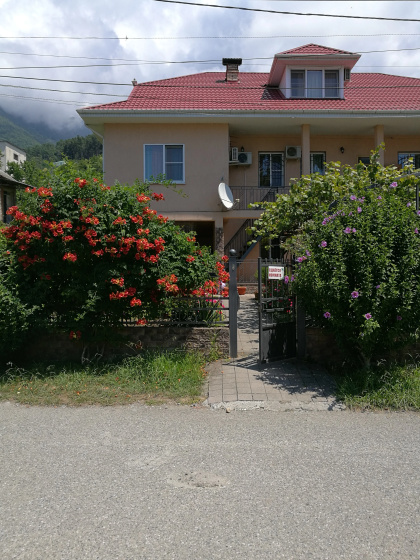 Guest House Villa Roza — отель в Гагра, Абхазия