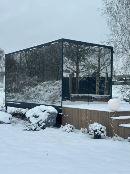 Частный дом Зеркальный ReflectionPoint — отель с удобным расположением в Минске