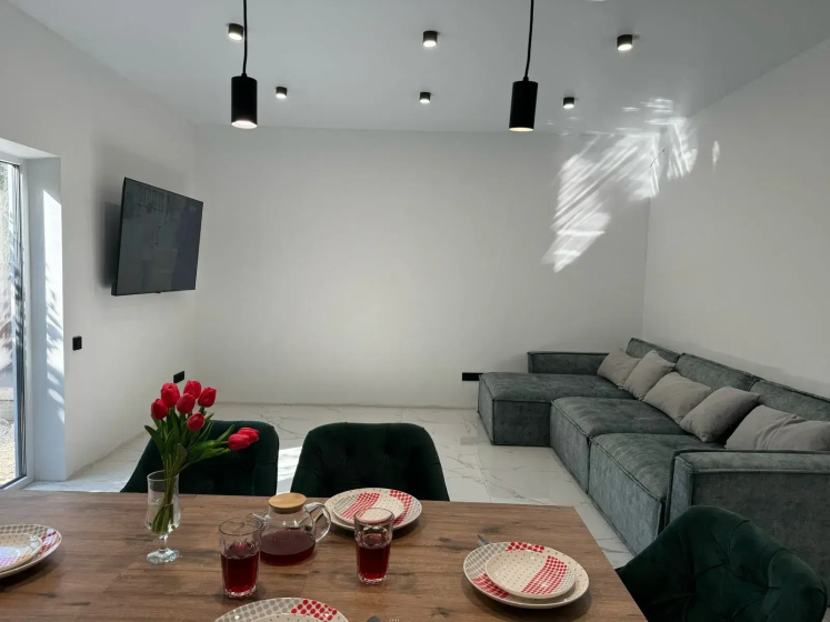 Castnyj dom SunSeaHouse — комфортный отель в Архипо-Осиповке