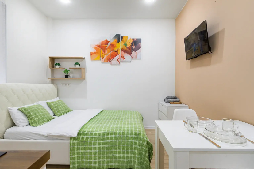 Uyutnaya Kvartira Studiya Apartments — отзывы гостей и цены