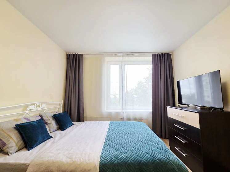 Цены на Апартаменты RoomOnDay в ЖК Саяны-Парк арт.000524 в Мытищах