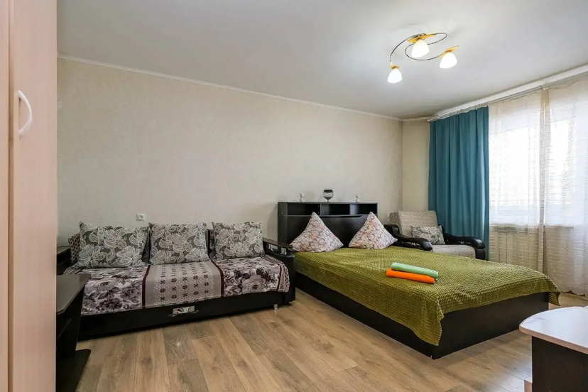 Цены на Apartamenty radom s MNTK Fedorova Zabalueva 51/5 в Новосибирске