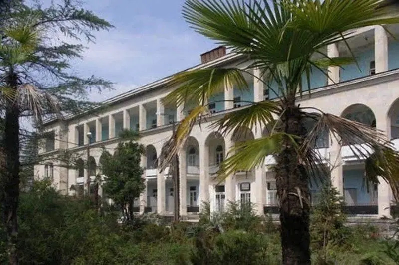 Otel' Volga 3 — отель в Гудаута, Абхазия