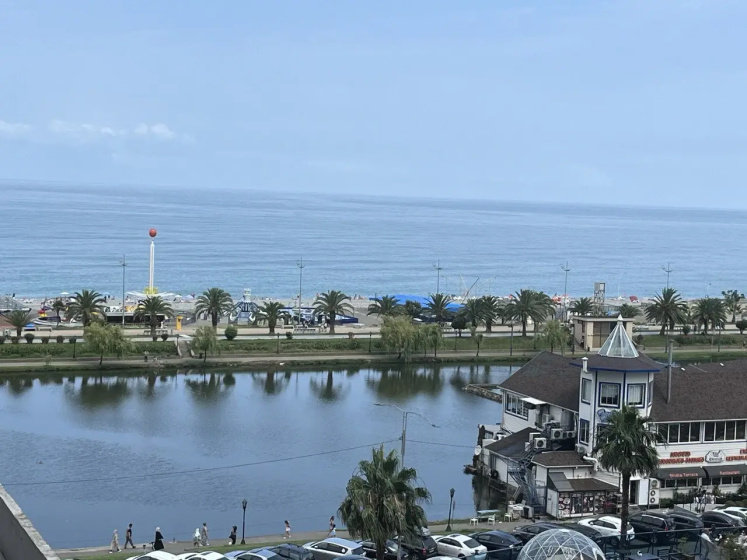 Apartamenty u mora s sikarnym vidom v Apart-Otele Orbi City (Novyj Batumi, Allea Geroev) 519A — отзывы гостей и цены