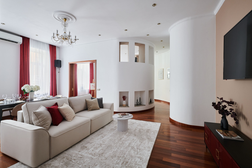 Квартира GM Apartments Ультрамодная Четверка на Патриках — отель с удобным расположением в Москве