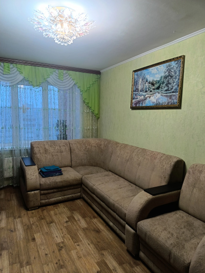 Квартира Сдам 2-х комнатную — отель в Тольятти, Россия