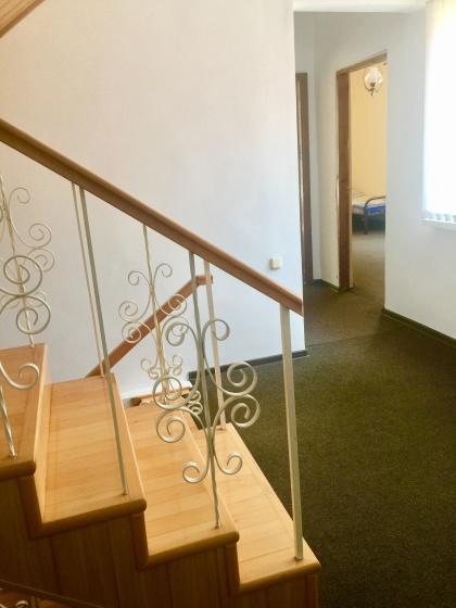 Komfort Plyus Guest House — отель с удобствами в Геленджике