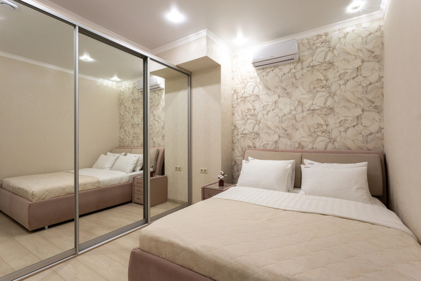 Цены на Апартаменты Red Apartments Светлана Парк Аманда в Сочи