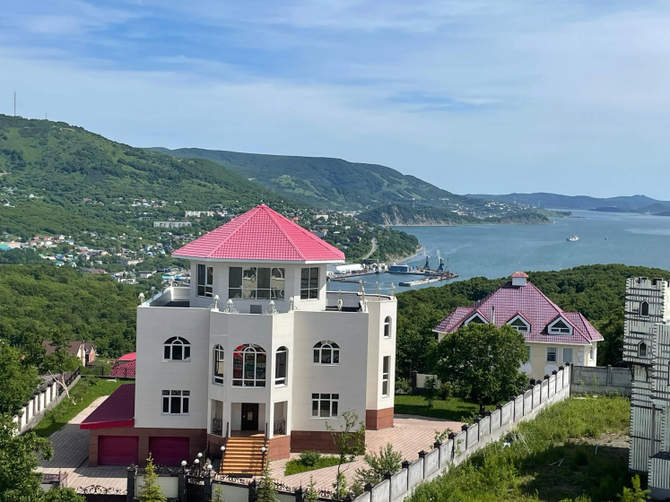 Цены на Kvartira Okeanskie panoramy. Vid na okean, vulkan, buhtu, gory i gorod. в Петропавловск-Камчатский
